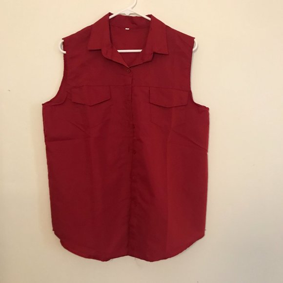 sleeveless red cotton blouse - Picture 1 of 2